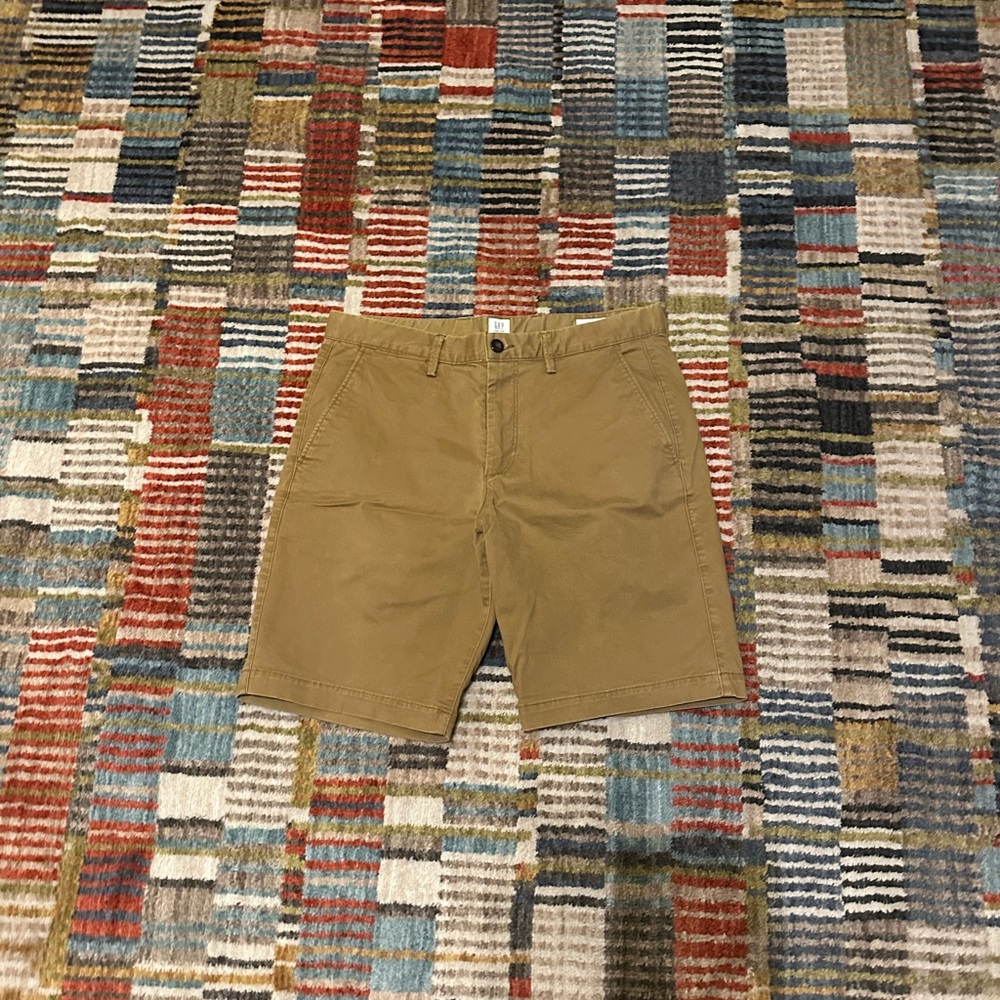 Men's Khaki Shorts